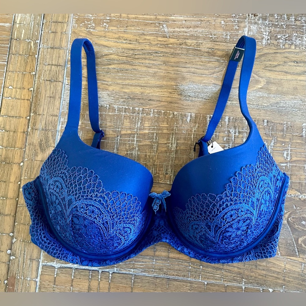 36DD Victoria’s Secret Body By Victoria Bra NWT